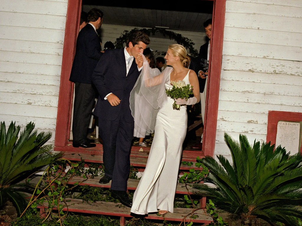 Como Carolyn Bessette-Kennedy transformou o minimalismo em manifesto?