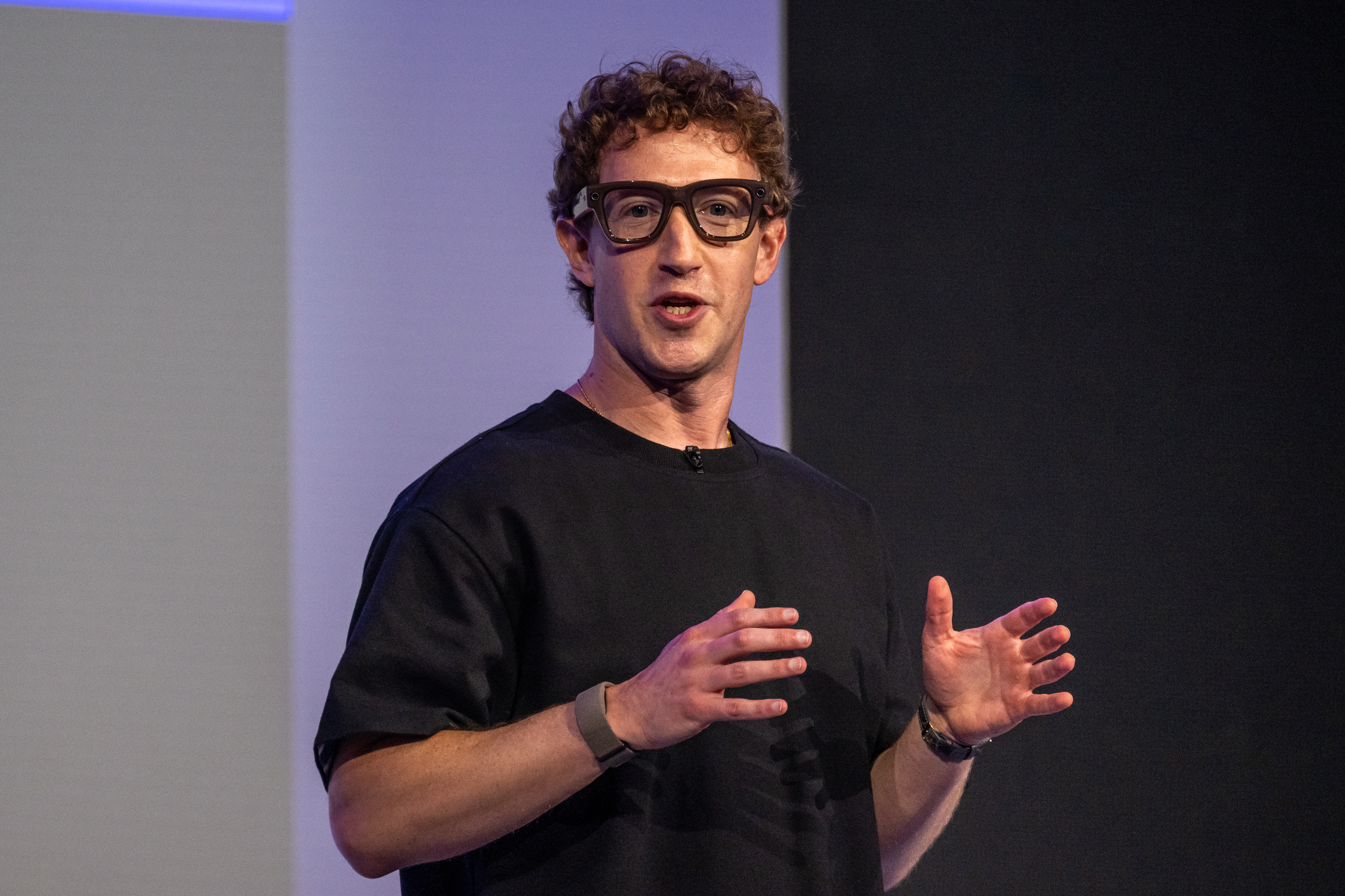 Ban Ray: campanha propõe veto a óculos “smart” da Meta