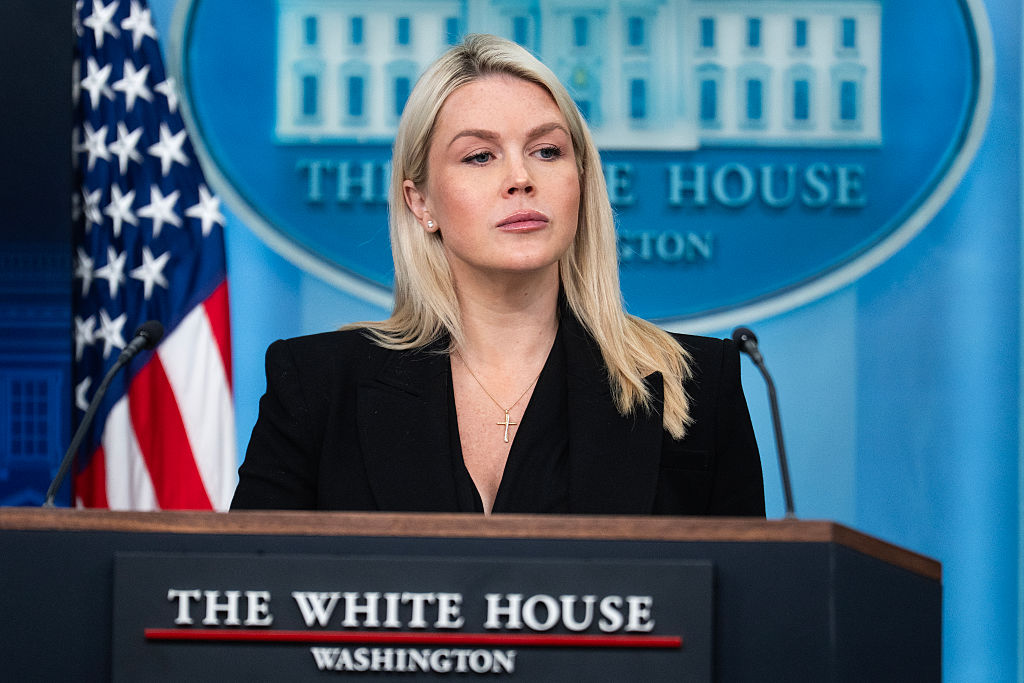 Ex-porta-voz e ‘metralhadora’ de Trump, Karoline Leavitt ganha novo cargo na Fox News