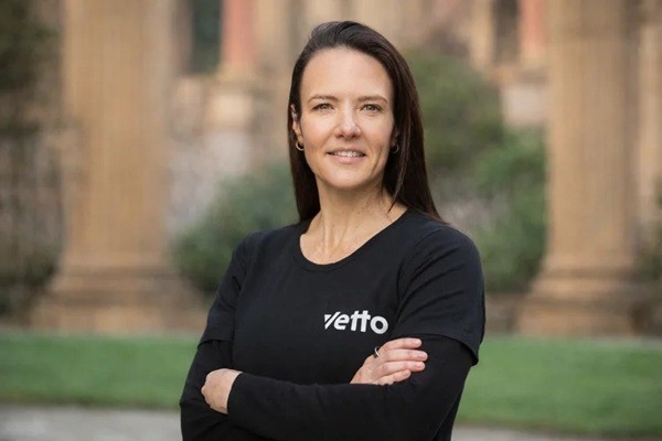 Roberta Antunes Vetto AI