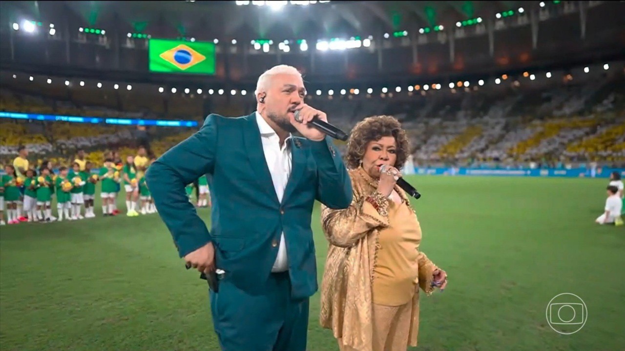 Belo reage após Alcione explicar falha durante Hino Nacional