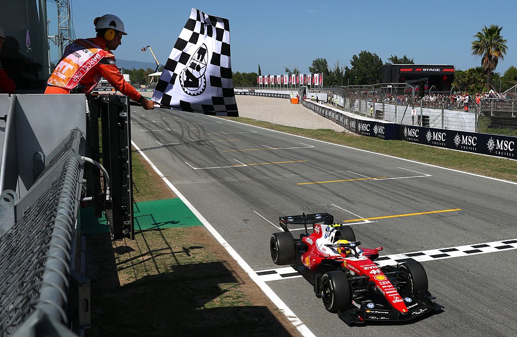 GP de Barcelona-Catalunha: Hamilton quebra tabu pilotando Ferrari