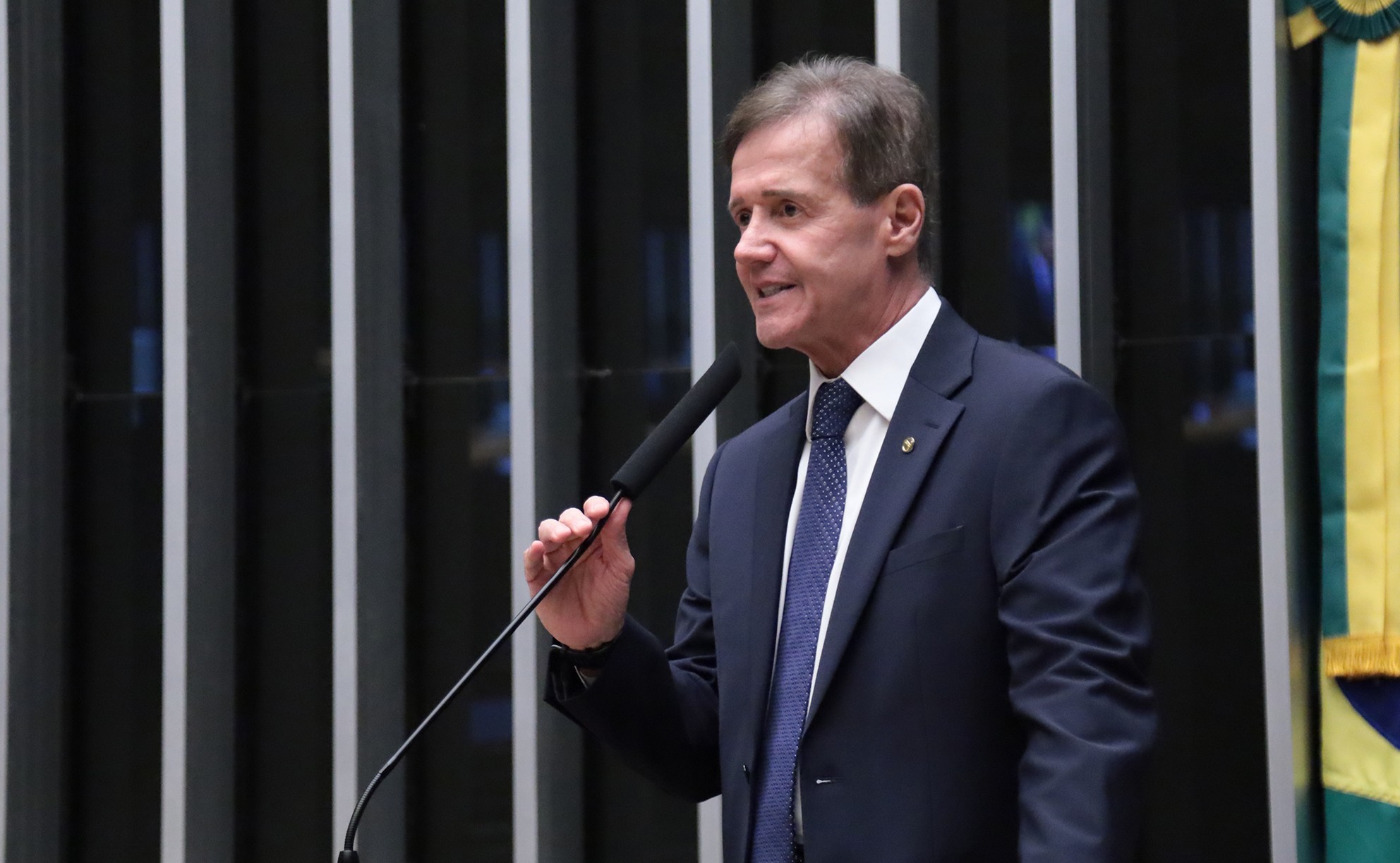 Brasil está na contramão do mundo, diz deputado sobre maioridade penal