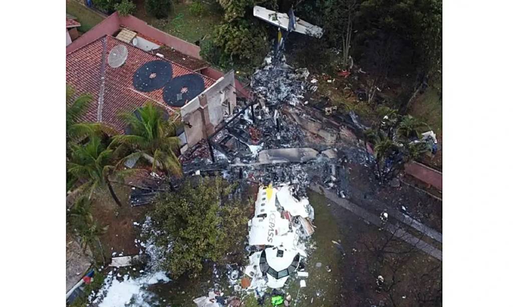 O que aconteceu durante voo de avião da Voepass que caiu em Vinhedo em 2024