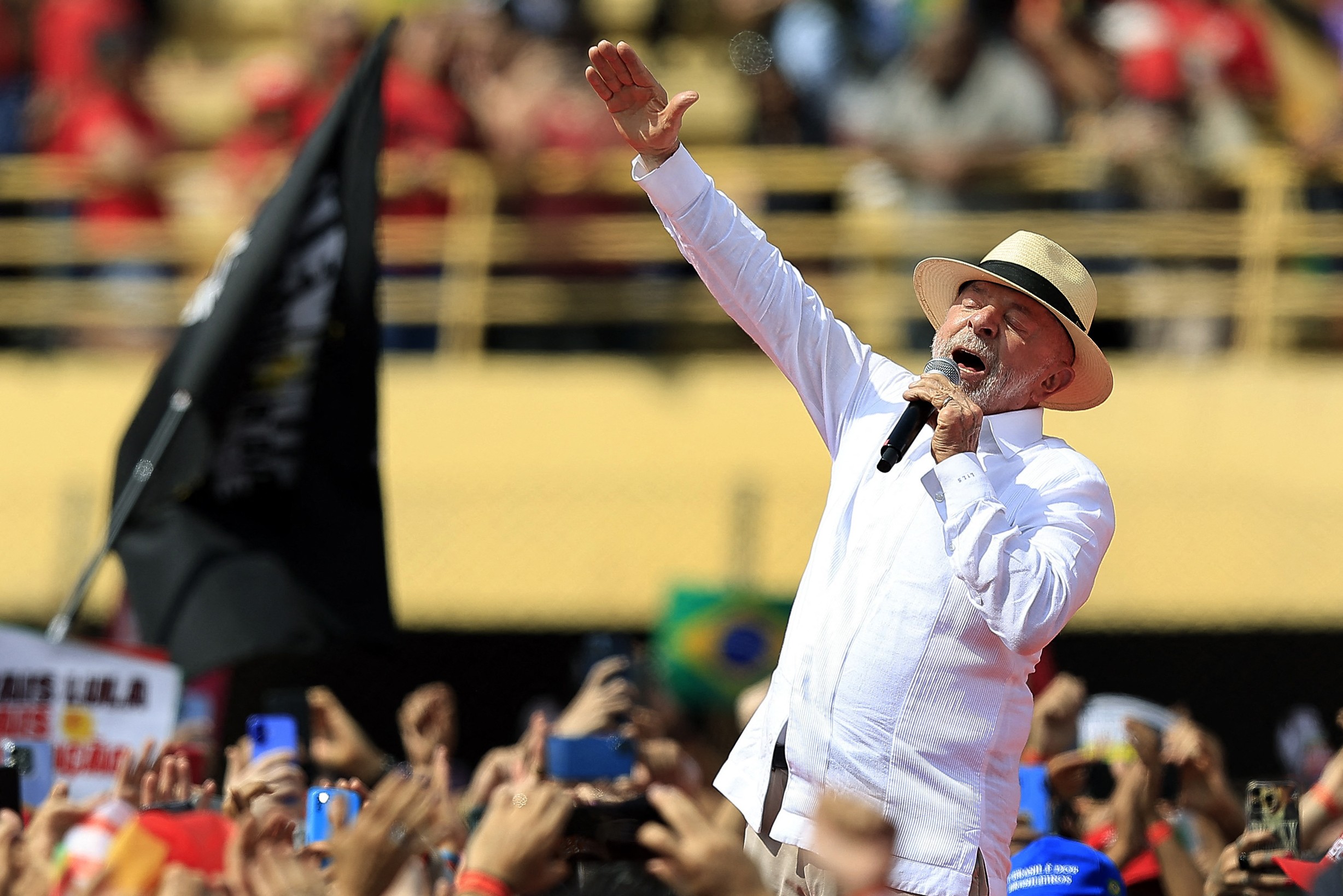 ‘A mim, não preocupa a dívida pública’, afirma Lula
