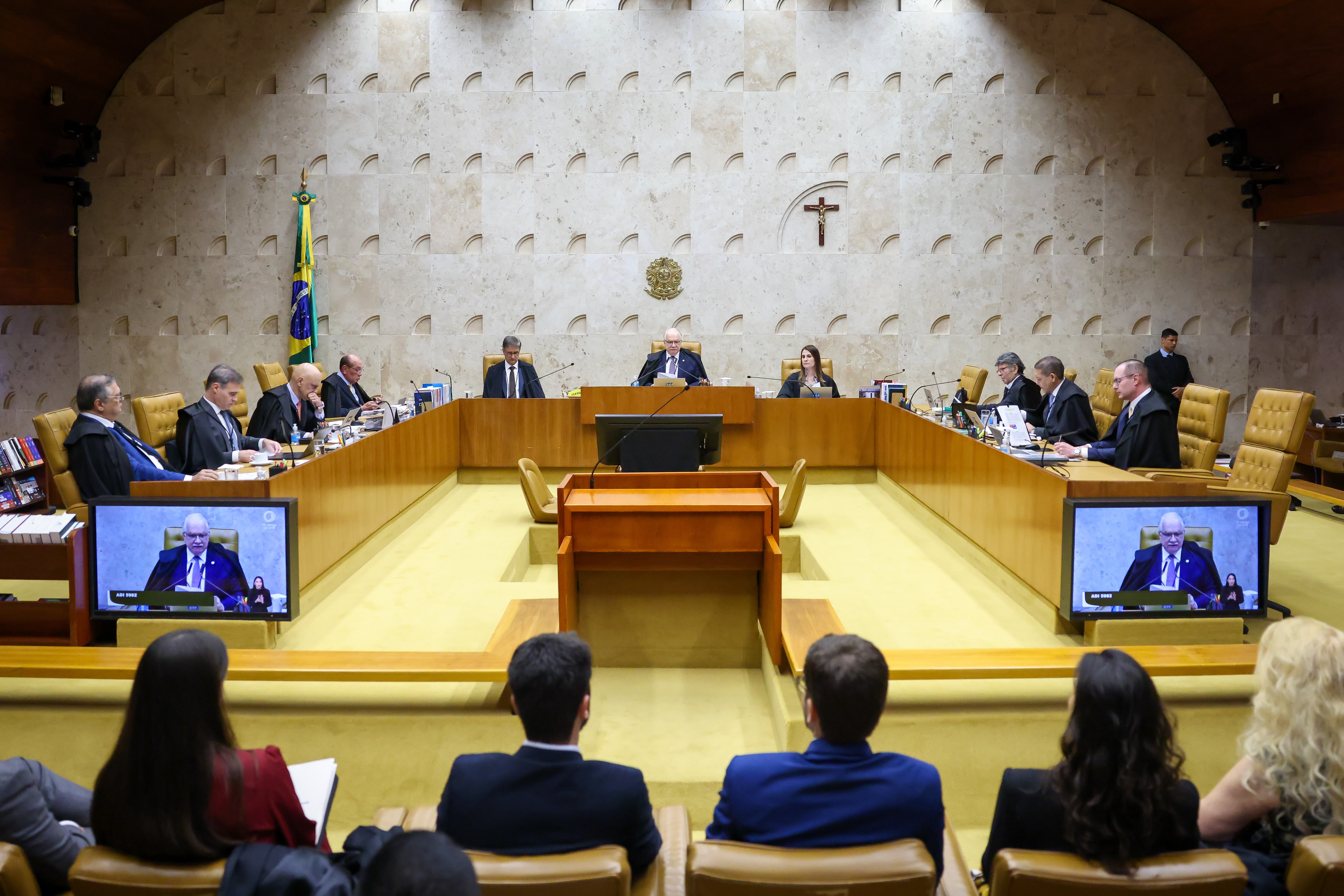 STF: enquanto houver bambu, tem flecha — e Fachin segue assistindo