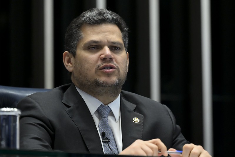 A votação da PEC do fim da escala 6×1 e as articulações de base e oposição 