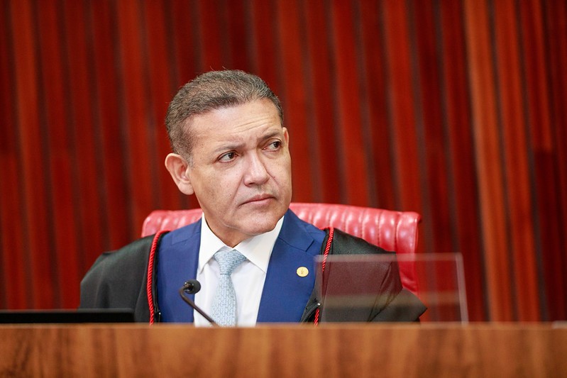 Juristas pedem suspeição de Nunes Marques por atuação no caso do ‘Exército do Lula’
