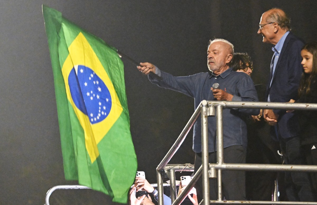 O rombo potencial entre as previsões de Lula e as do mercado para 2027