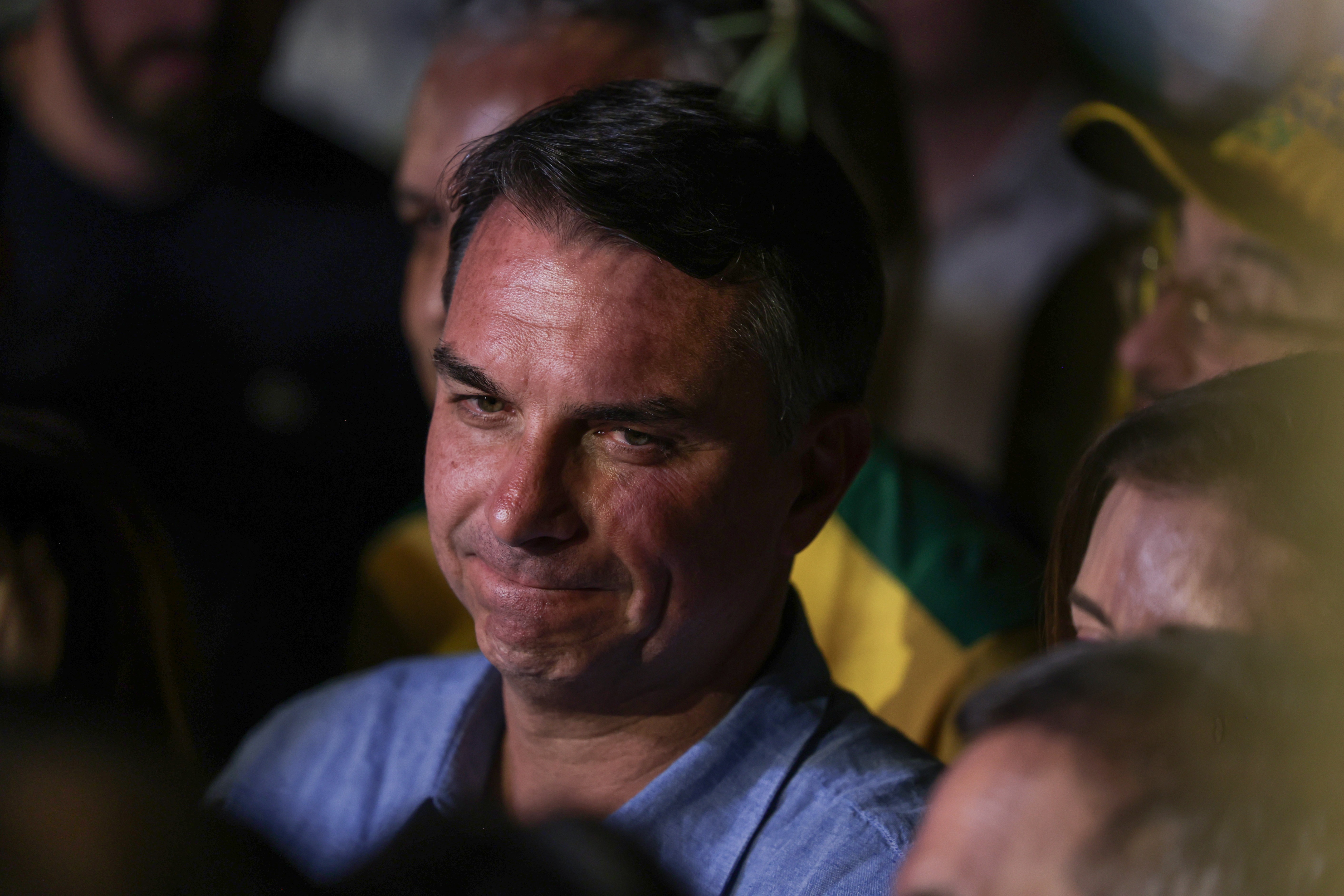 A negociação por postos no Congresso por trás do apoio do Republicanos a Flávio