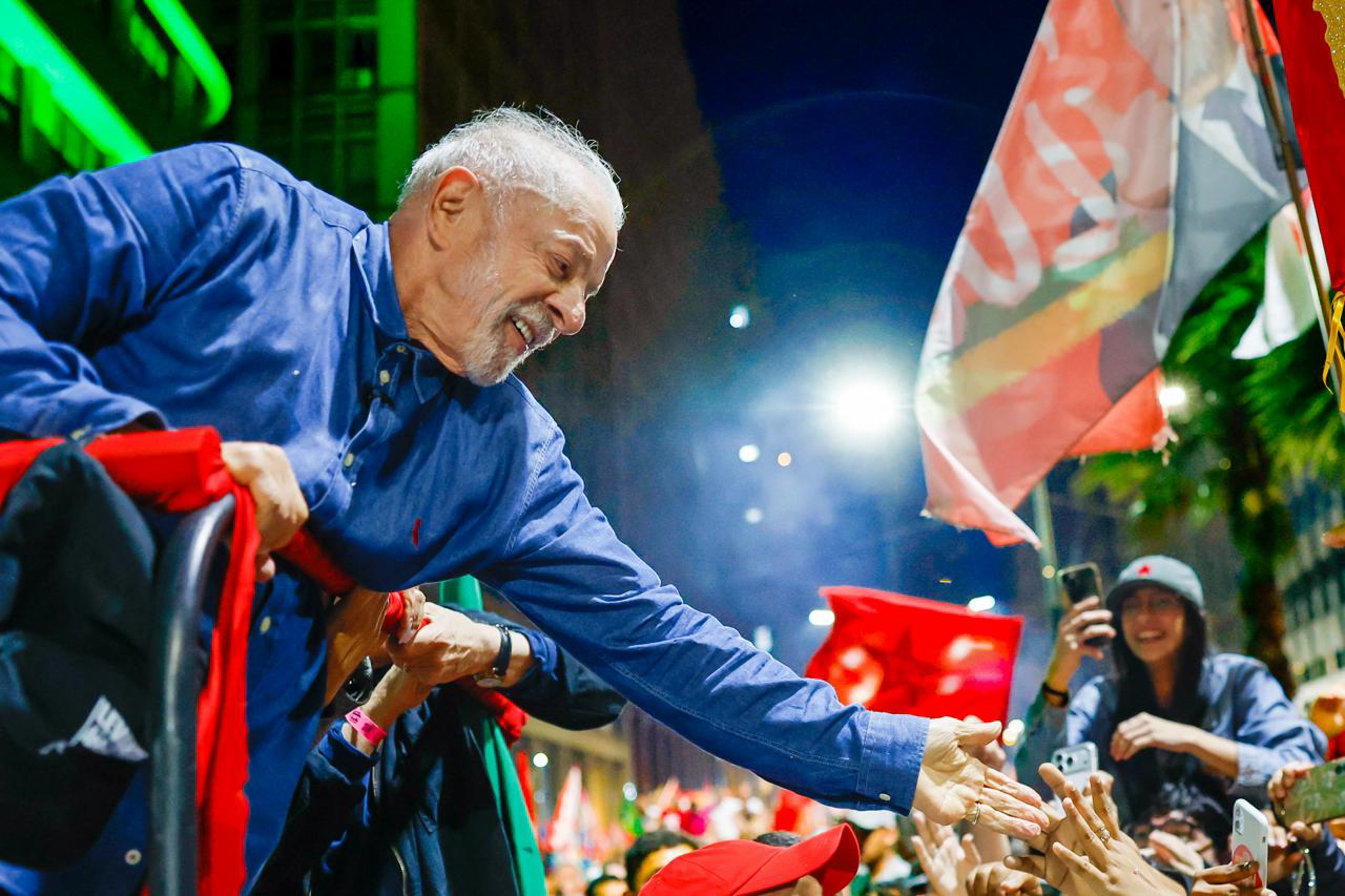 Encantado com a própria atuação, Lula acordou tarde para a realidade