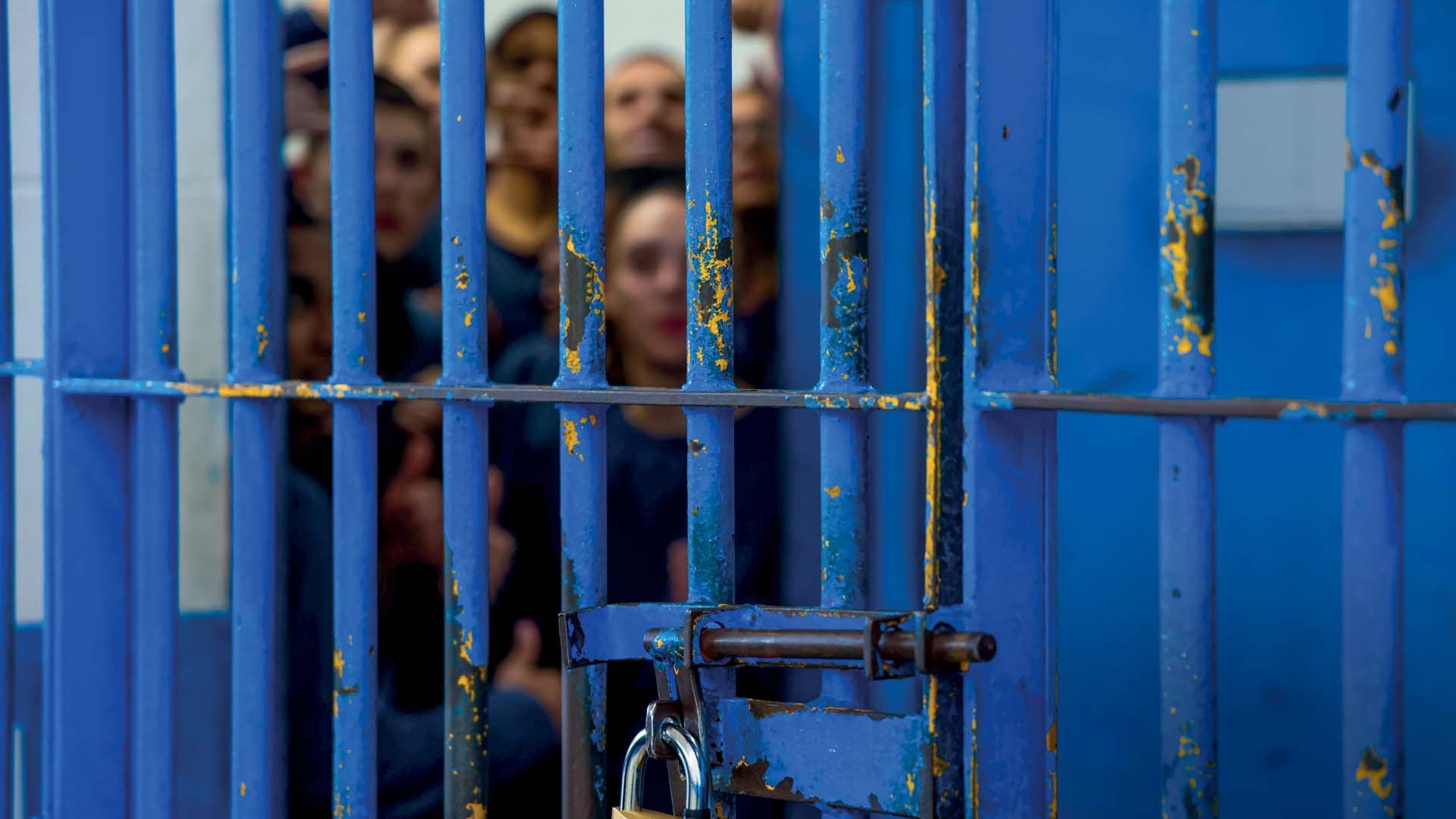Com apoio da direita e da esquerda, redução da maioridade penal volta ao debate