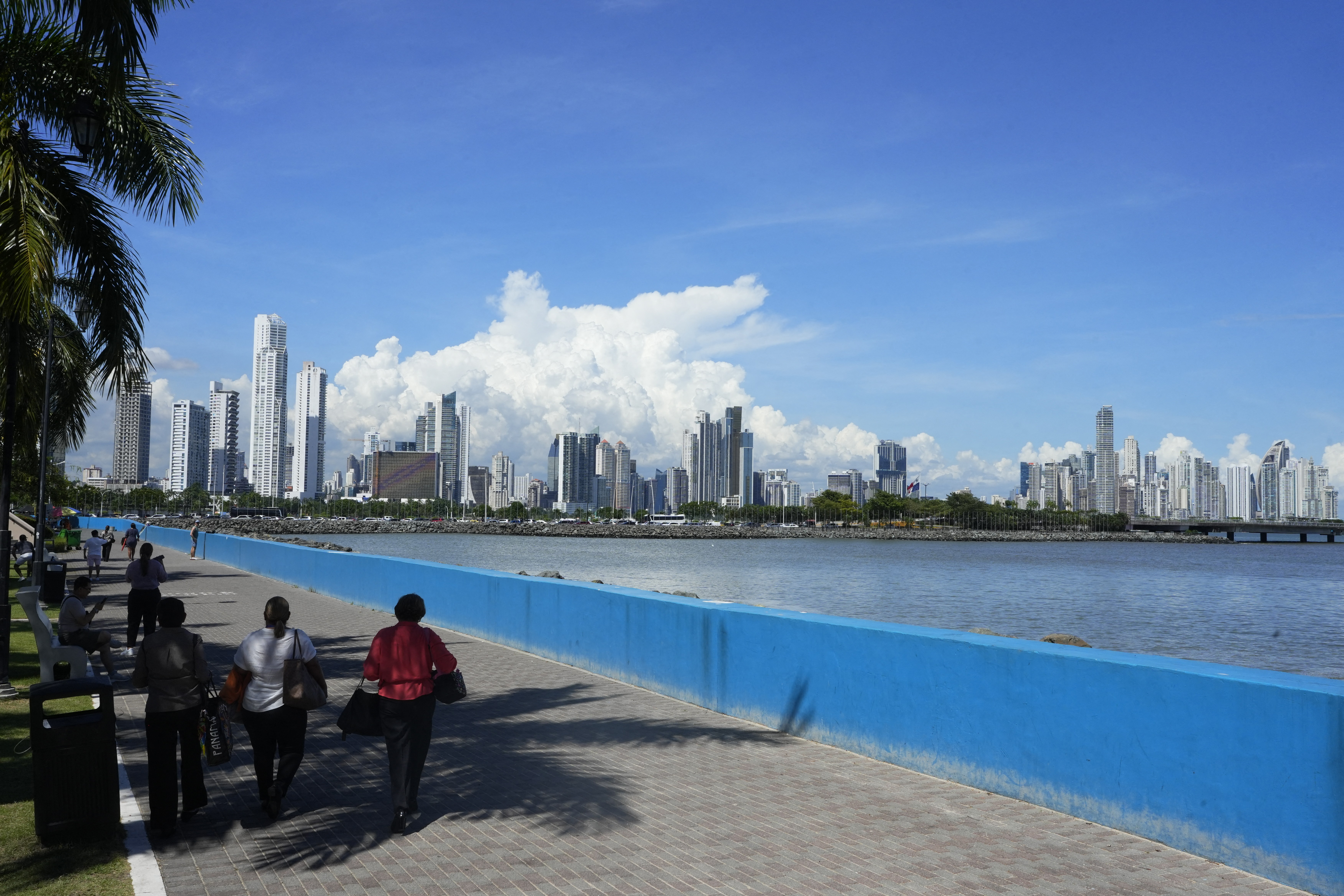 Terremoto de magnitude 7,6 atinge o Panamá e alerta de tsunami é ativado