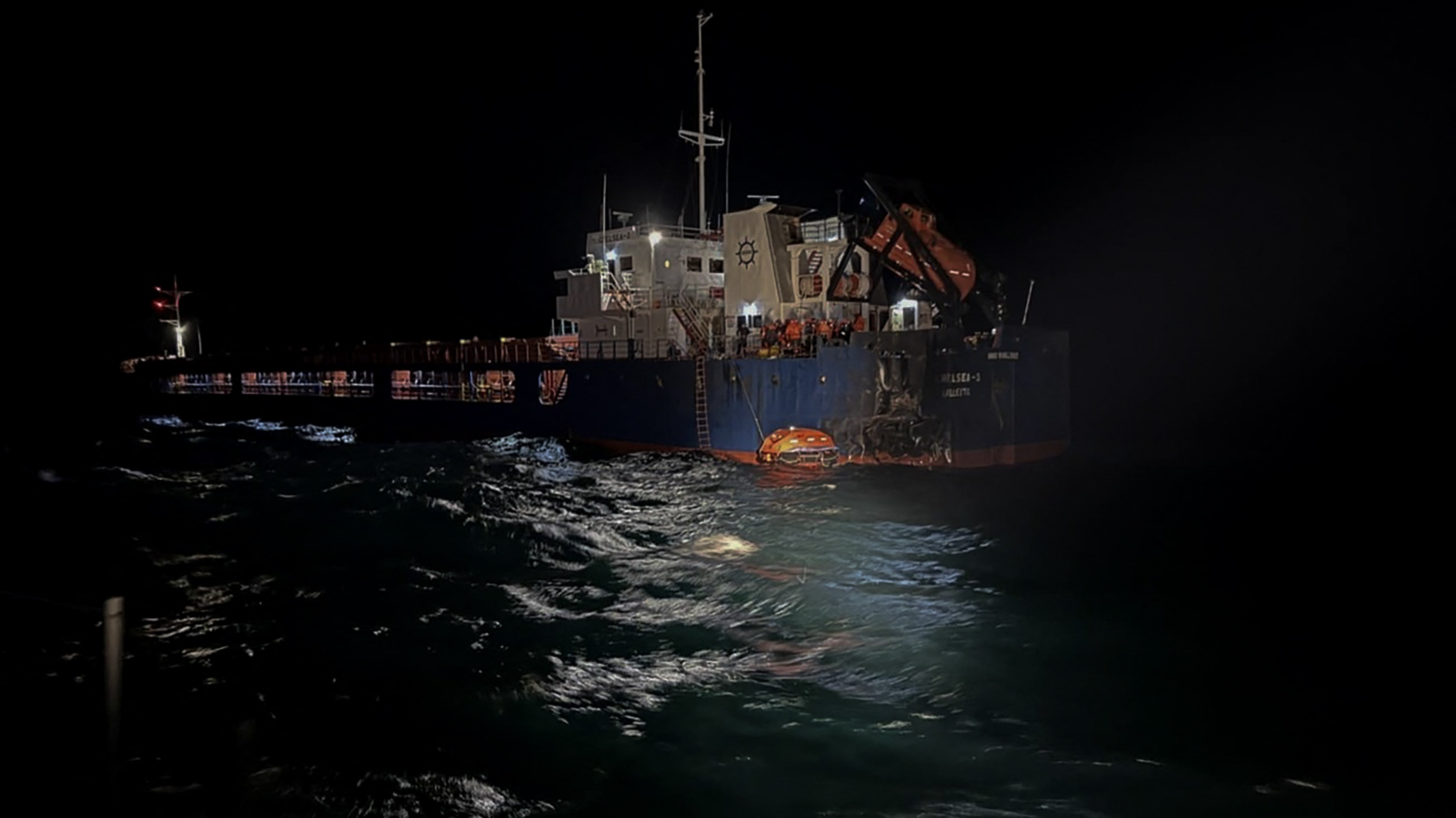 Drones atingem navios no Mar Negro e deixam 11 desaparecidos na costa da Bulgária