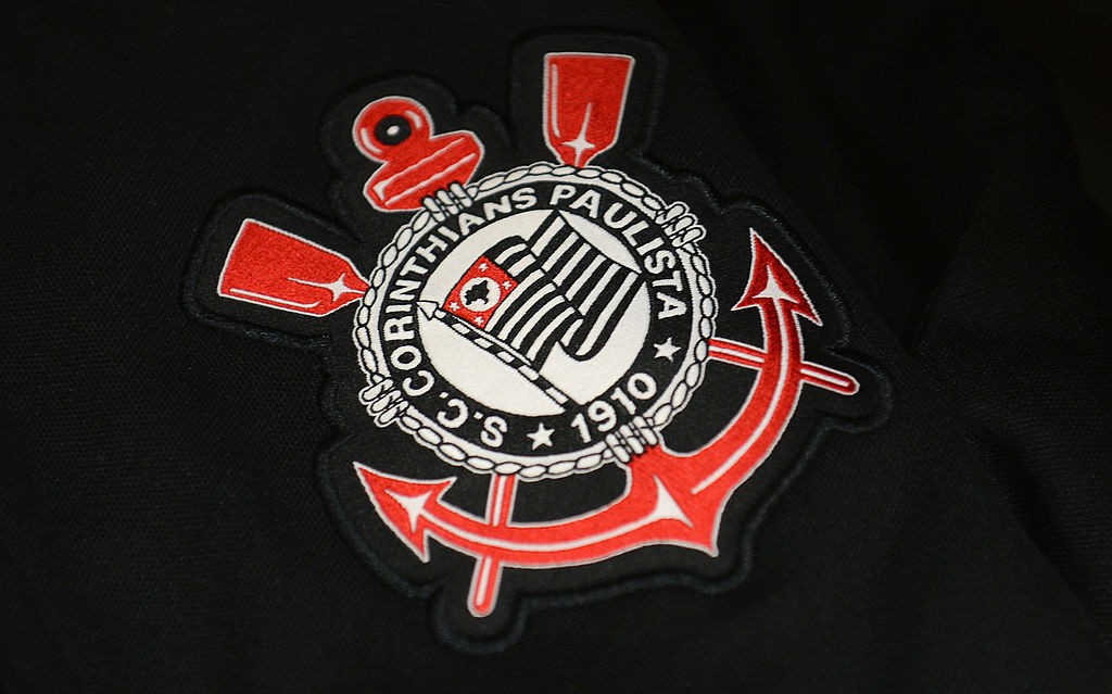 Corinthians investe em ferramenta de IA para falar com torcedores
