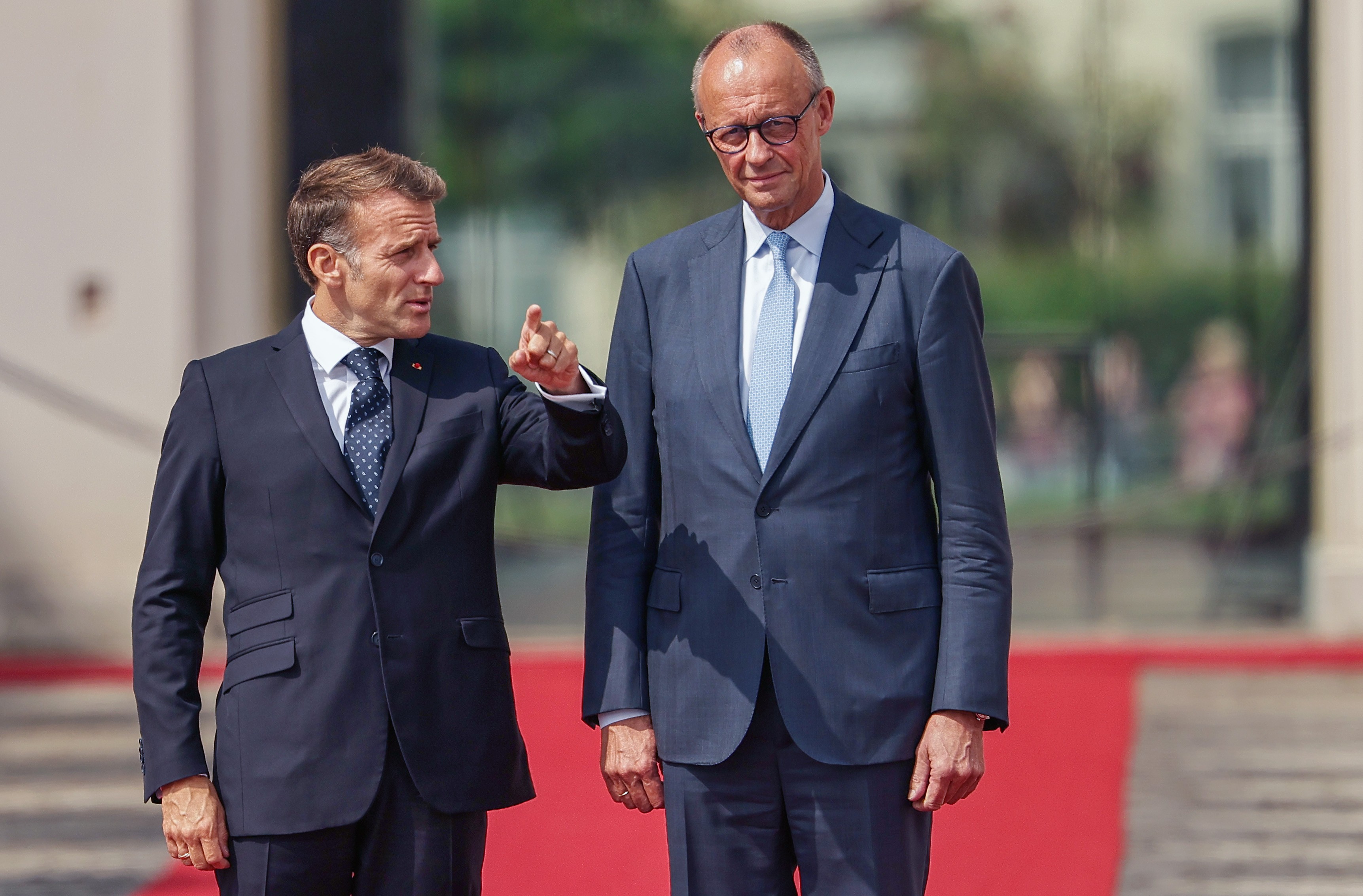 O ambicioso plano de Macron e Merz para reagir ao tsunami tecnológico da China