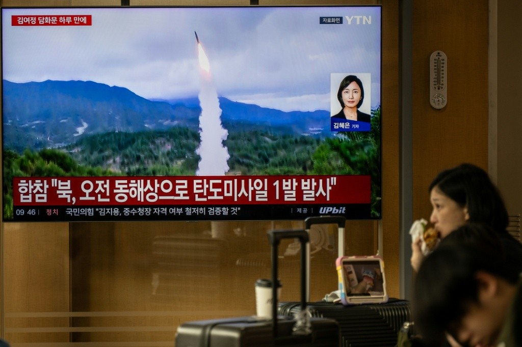 Coreia do Norte diz ter lançado míssil com IA capaz de mudar de trajetória