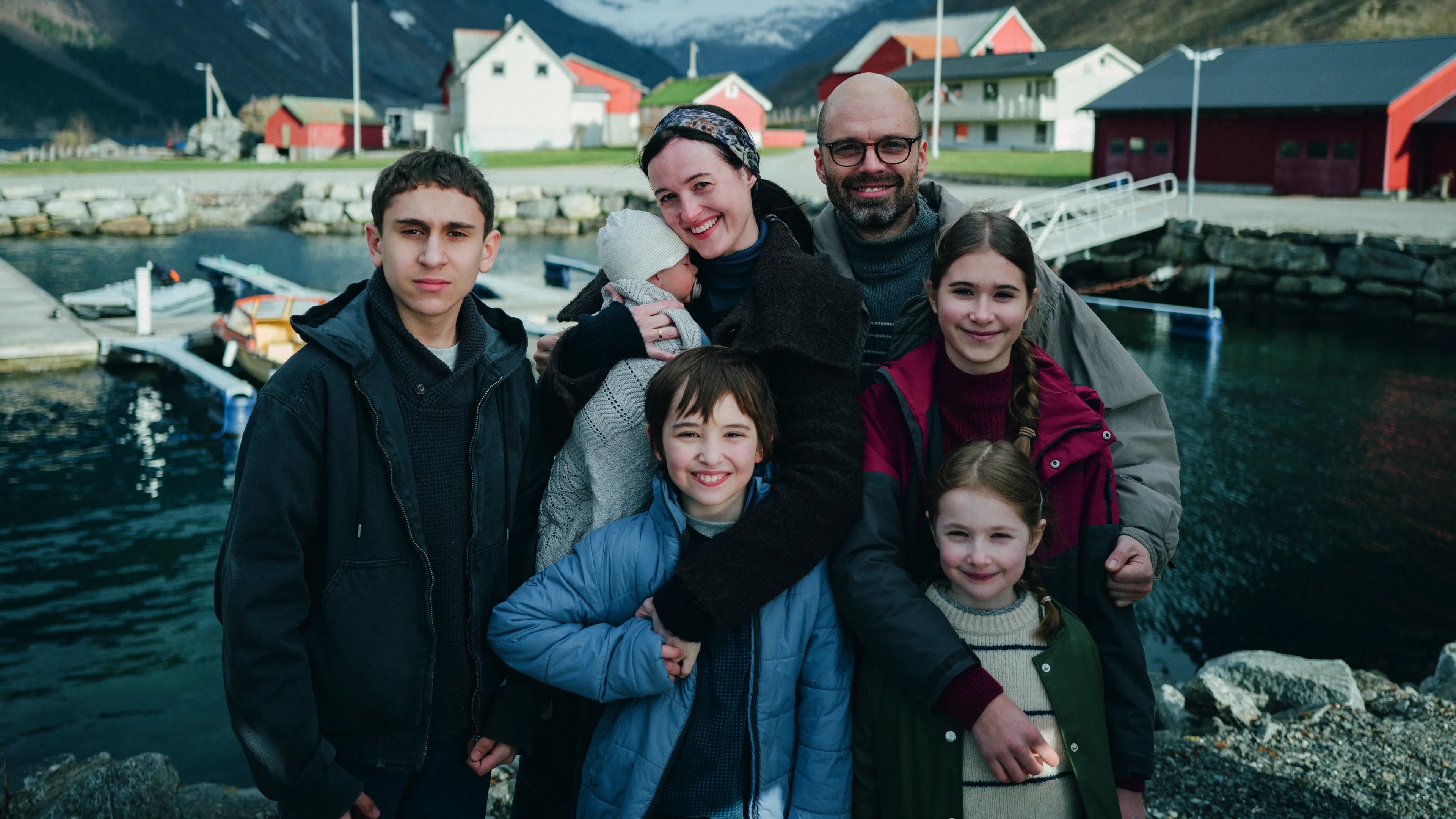 Vencedor em Cannes, ‘Fjord’ humaniza família de extrema-direita com elipses